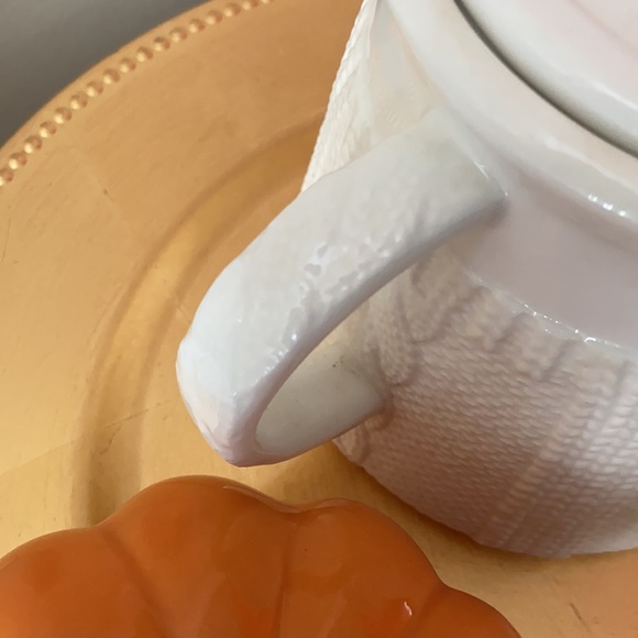 Beautiful white cable knit teapot - Picture 3 of 6